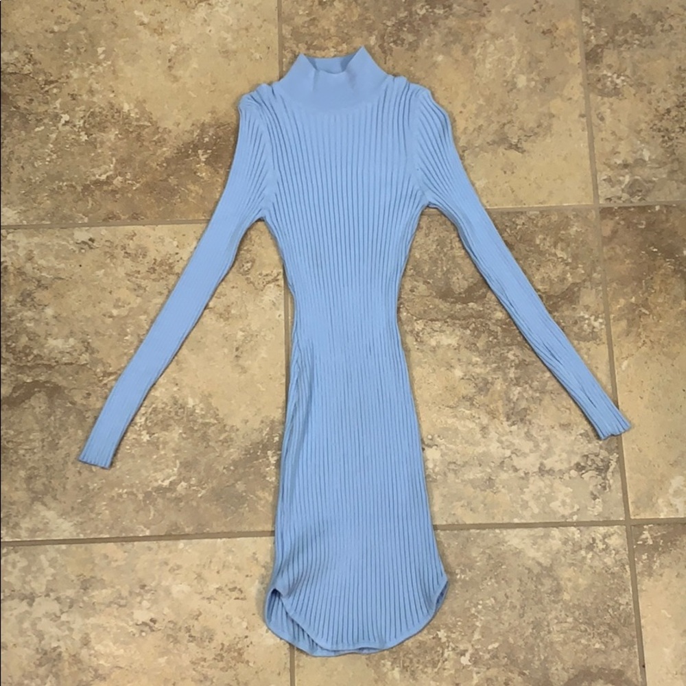 TIGHT STRETCH SLEEVED DRESS